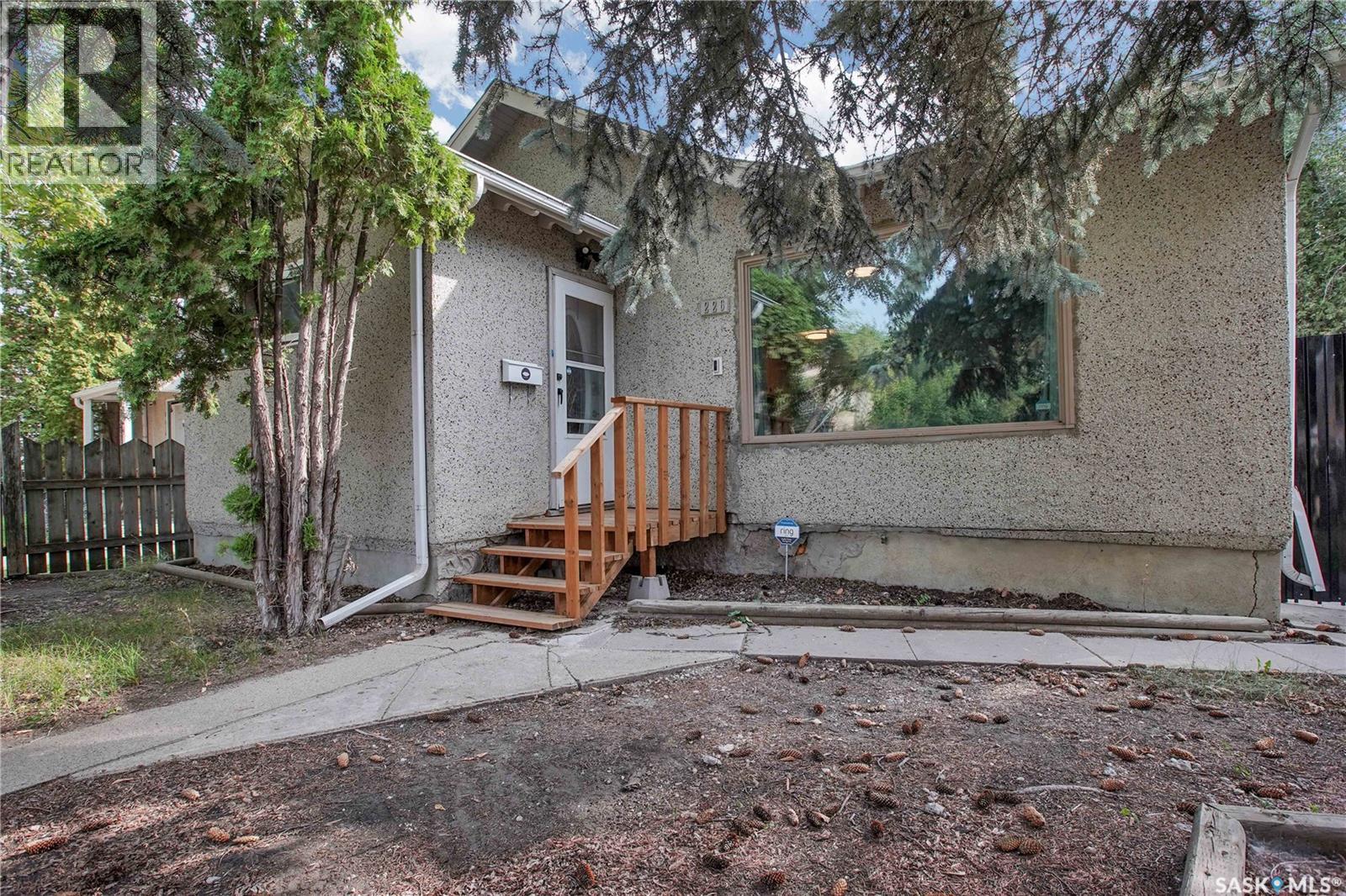 226 N AVENUE S, saskatoon, Saskatchewan