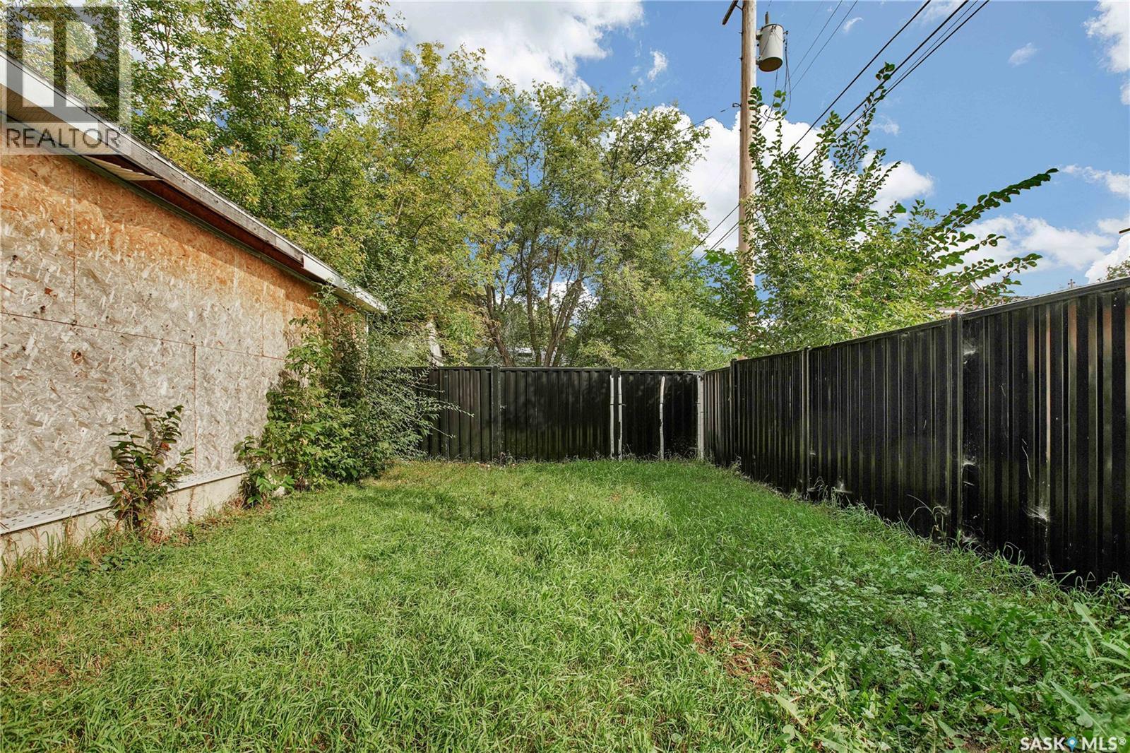 226 N Avenue S, Saskatoon, Saskatchewan  S7M 2M9 - Photo 22 - SK029468