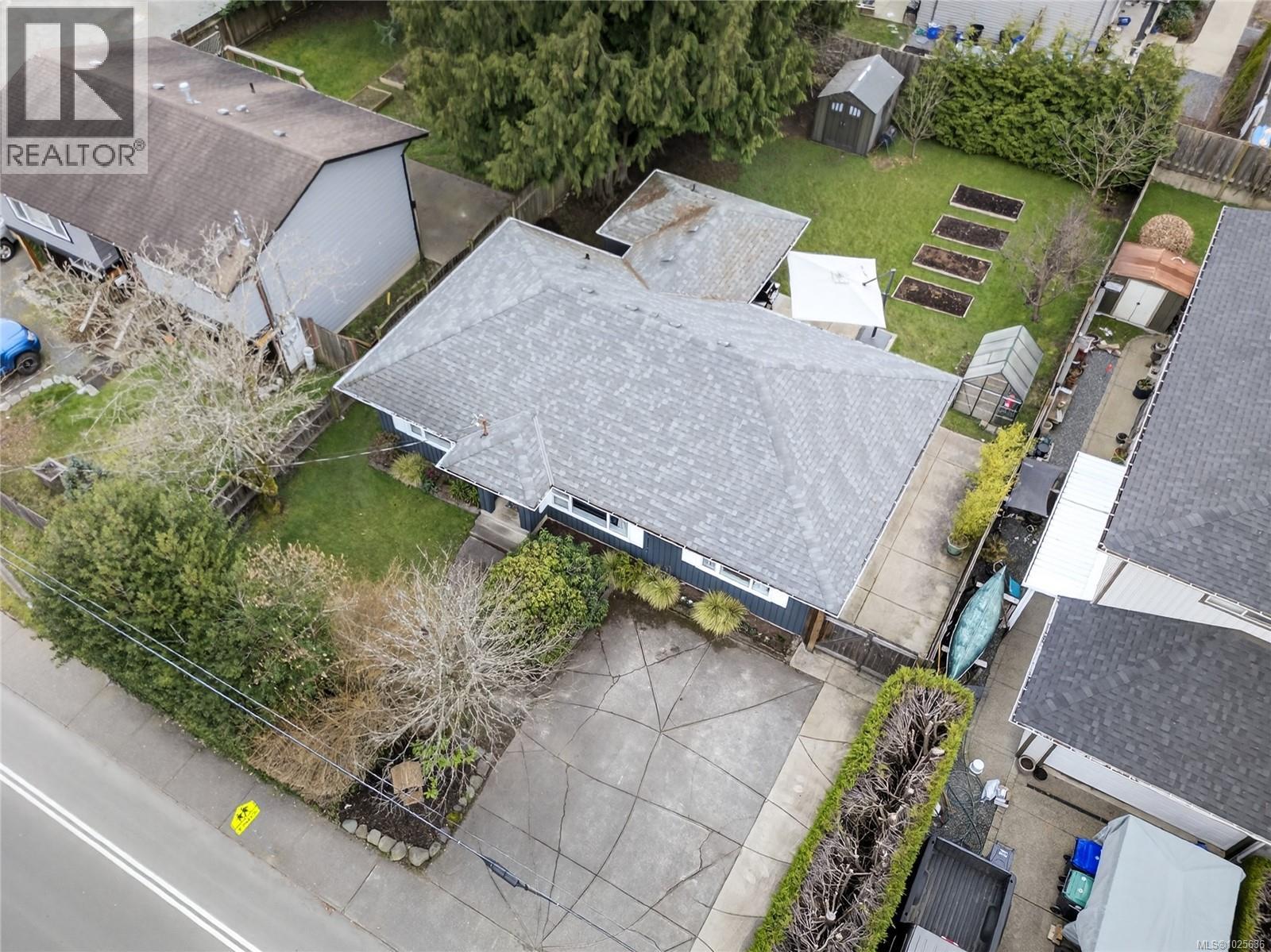 1065 Willemar Ave, Courtenay, British Columbia  V9N 3M1 - Photo 19 - 1025636