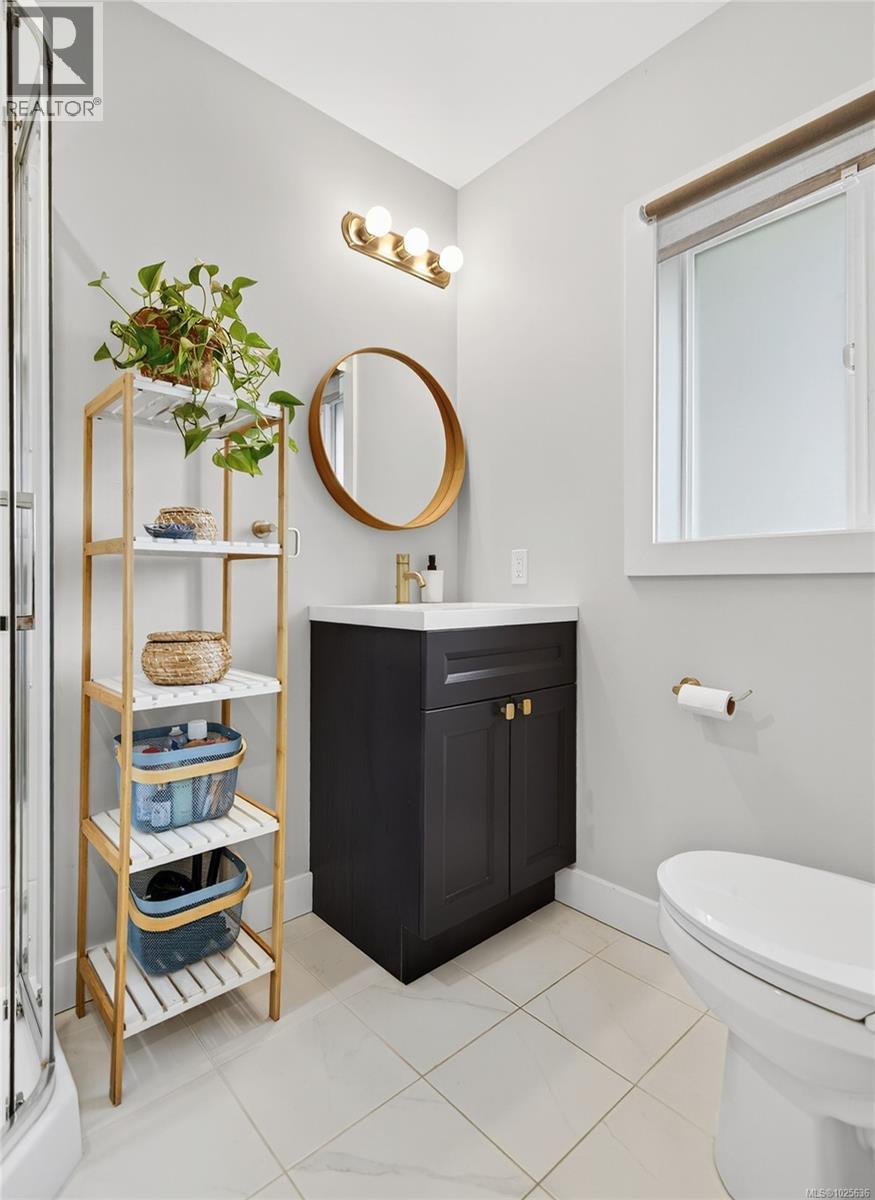 1065 Willemar Ave, Courtenay, British Columbia  V9N 3M1 - Photo 40 - 1025636