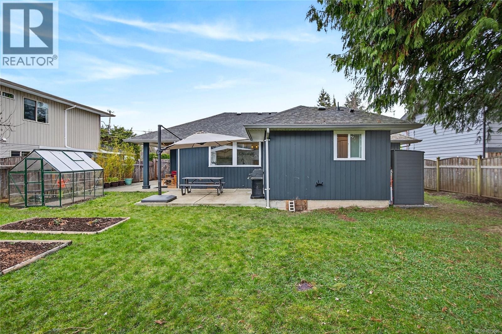 1065 Willemar Ave, Courtenay, British Columbia  V9N 3M1 - Photo 43 - 1025636