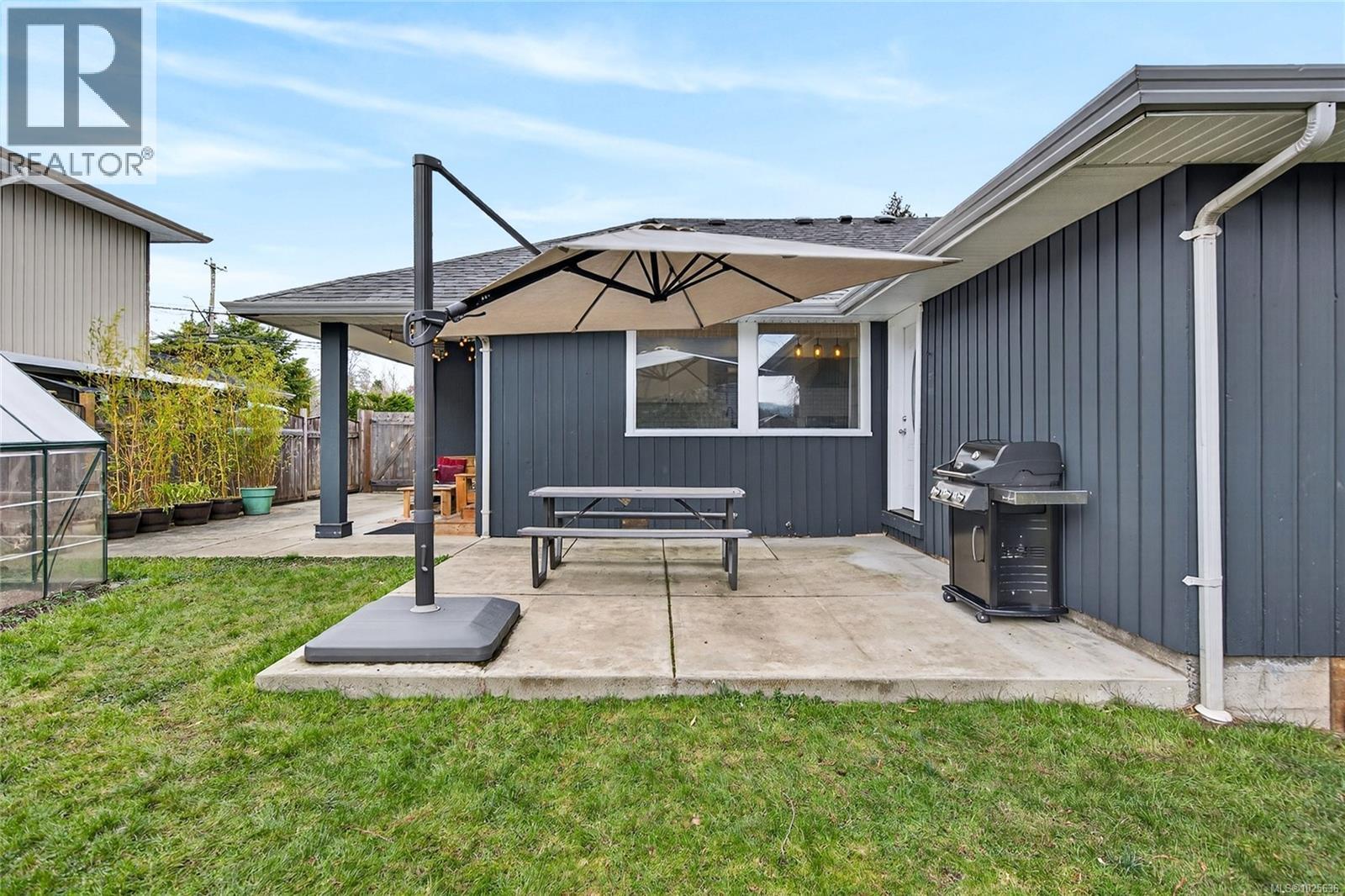 1065 Willemar Ave, Courtenay, British Columbia  V9N 3M1 - Photo 46 - 1025636