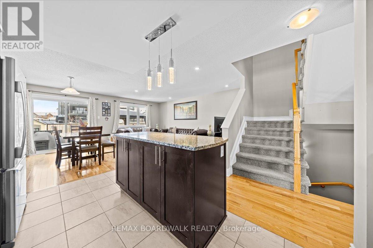 2424 Marble Crescent, Clarence-Rockland, Ontario  K4K 1P6 - Photo 10 - X12833904