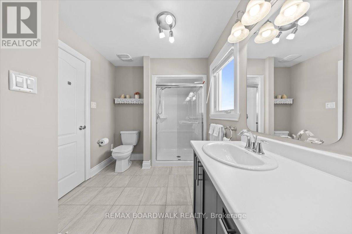 2424 Marble Crescent, Clarence-Rockland, Ontario  K4K 1P6 - Photo 32 - X12833904