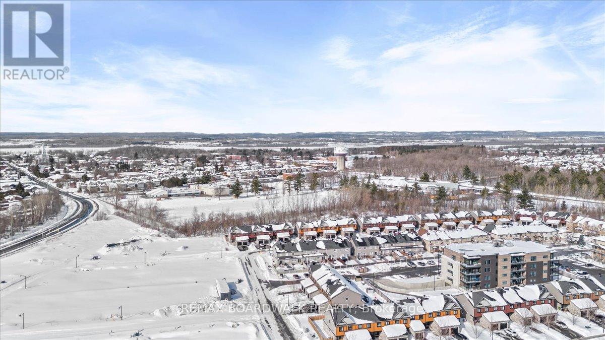 2424 Marble Crescent, Clarence-Rockland, Ontario  K4K 1P6 - Photo 50 - X12833904
