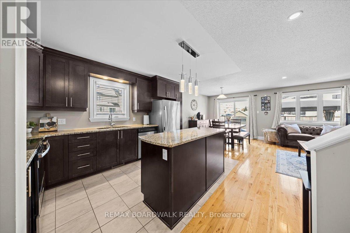 2424 Marble Crescent, Clarence-Rockland, Ontario  K4K 1P6 - Photo 8 - X12833904