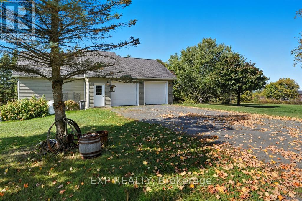 2830 Concession 4 Road, Alfred And Plantagenet, Ontario  K0B 1A0 - Photo 25 - X12833936