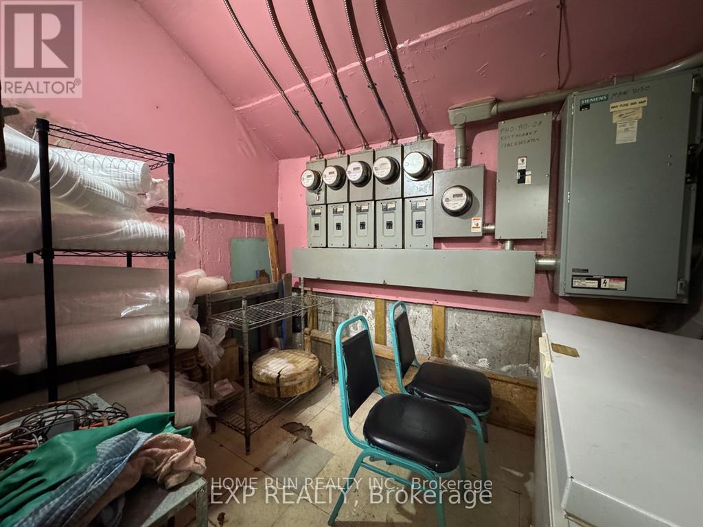 12 Lebreton Street N, Ottawa, Ontario  K1R 7H2 - Photo 7 - X12833944