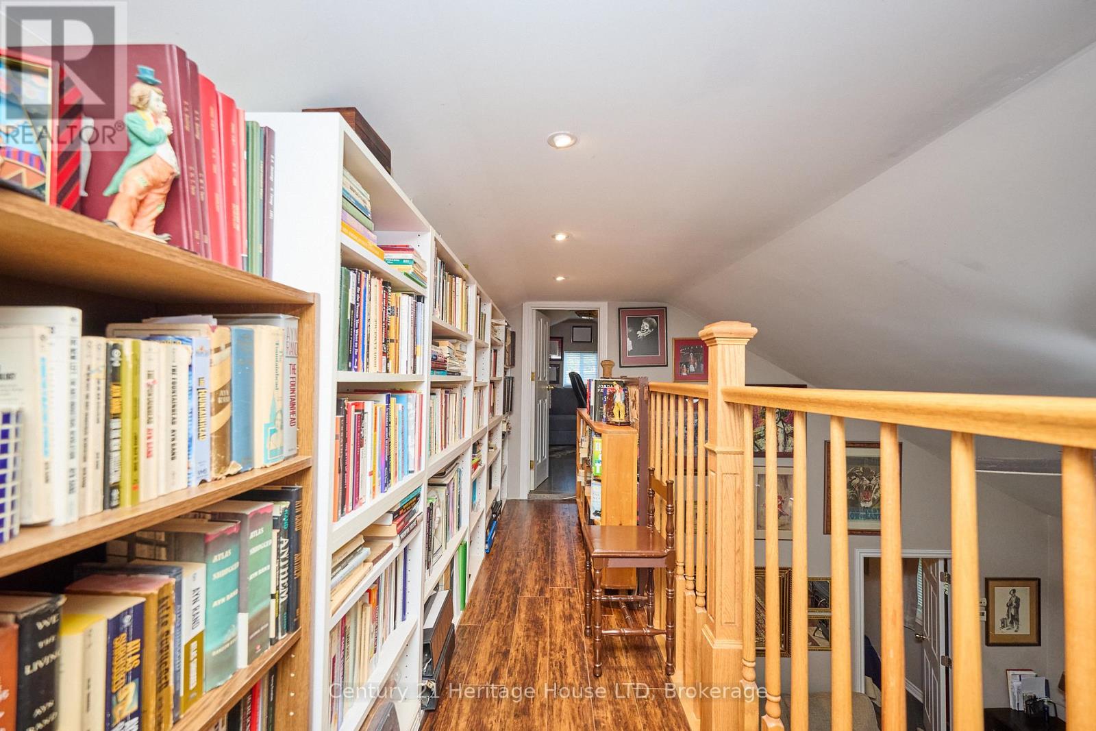 662 Lakeshore Road, Fort Erie (Lakeshore), Ontario  L2A 1B9 - Photo 31 - X12833880