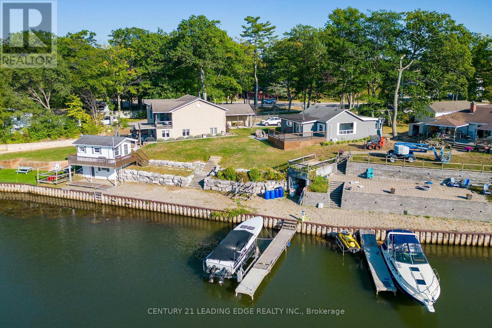 1988 RIVER ROAD W, Wasaga Beach, Ontario