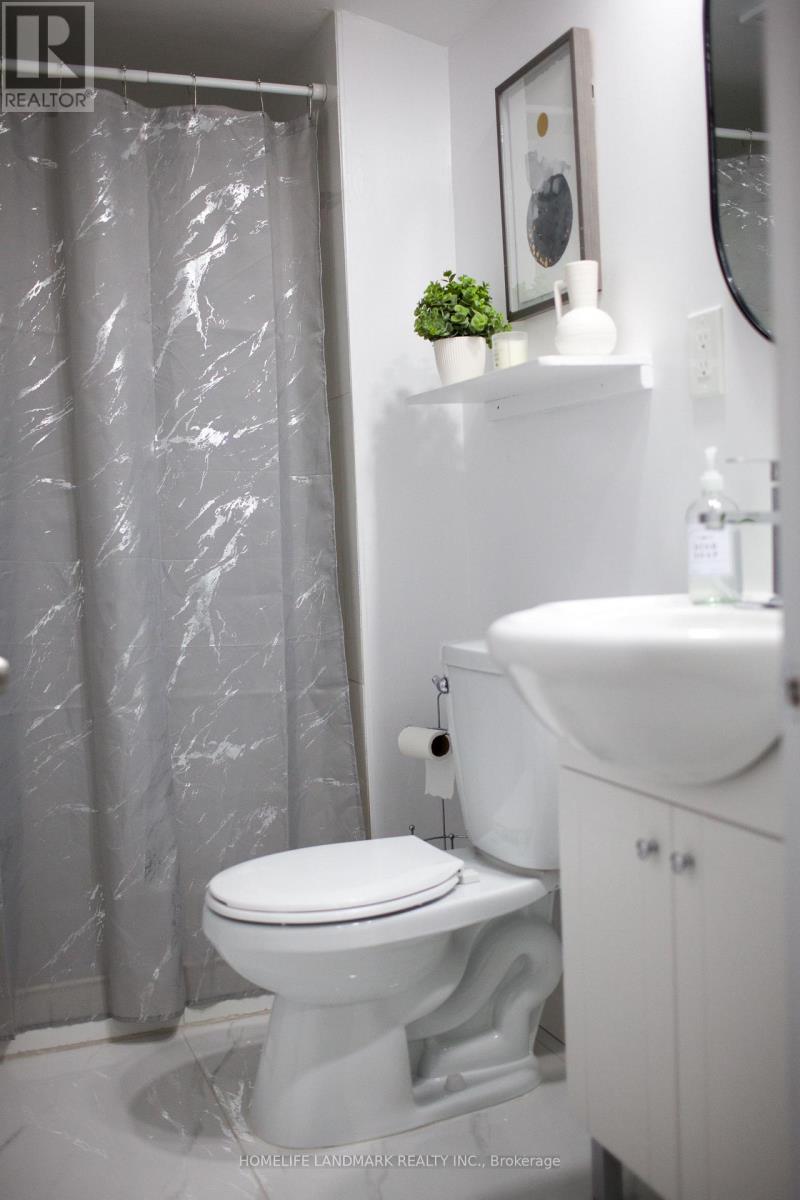 24 Cherryplum Way, Brampton, Ontario  L6S 6J4 - Photo 35 - W12832106