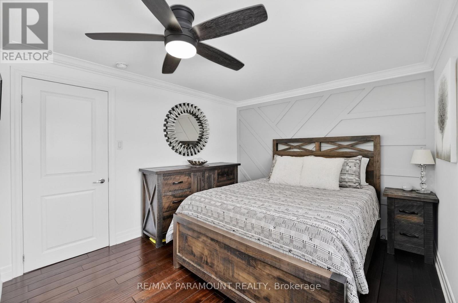 10 Farmington Drive, Brampton, Ontario  L6W 2V2 - Photo 22 - W12832452