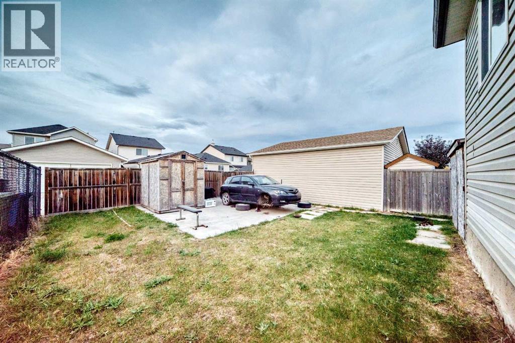 10 Saddlebrook Gardens Ne, Calgary, Alberta  T3J 5M6 - Photo 35 - A2260453