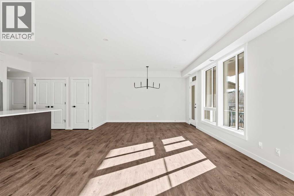 609 Sovereign Common Sw, Calgary, Alberta  T3C 3Y3 - Photo 4 - A2286298