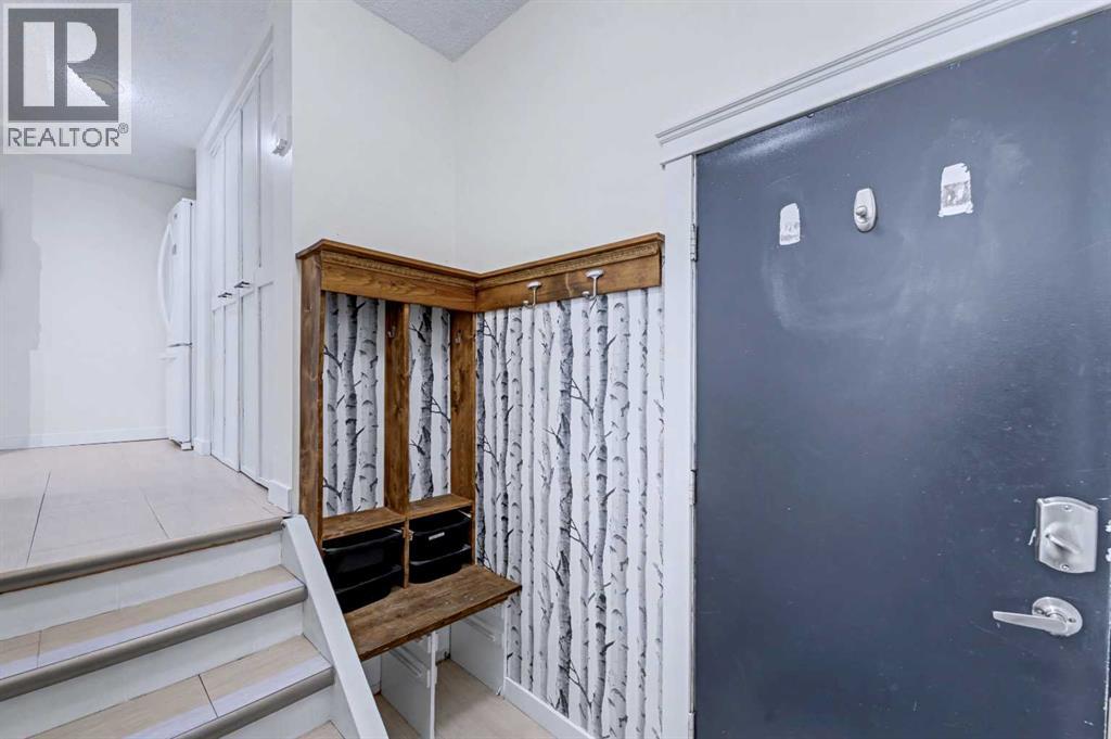 188 Bernard Drive Nw, Calgary, Alberta  T3K 2B7 - Photo 27 - A2287043