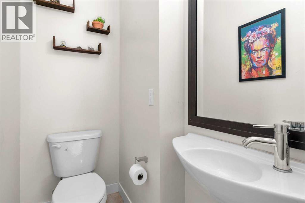 603, 32 Horseshoe Crescent, Cochrane, Alberta  T4C 2P4 - Photo 9 - A2287191