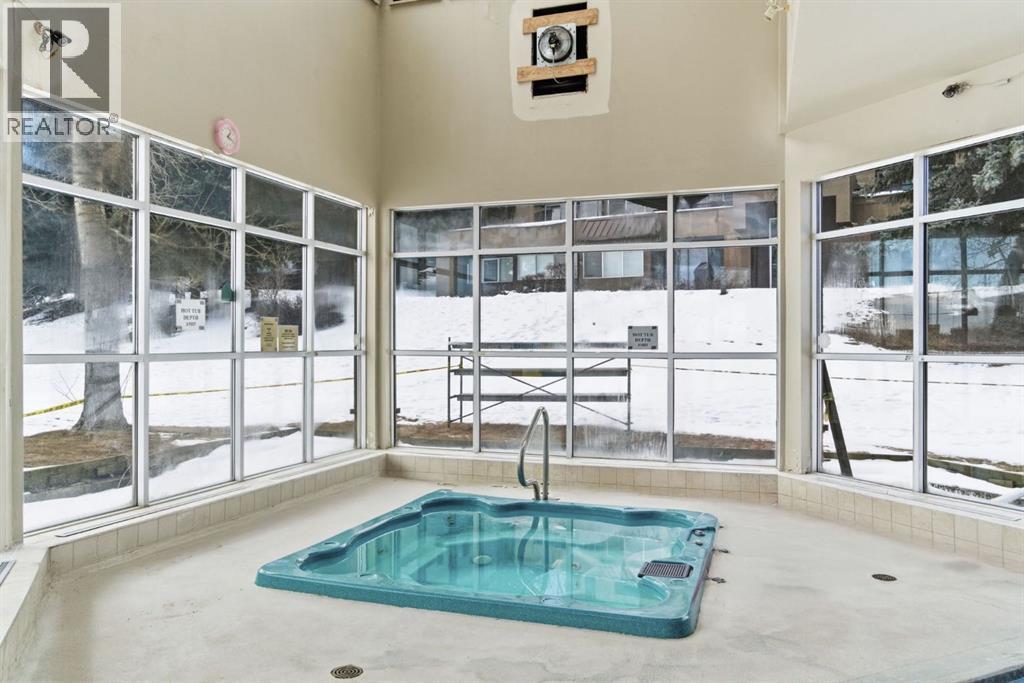 8, 114 Village Heights Sw, Calgary, Alberta  T3H 2L2 - Photo 33 - A2289051