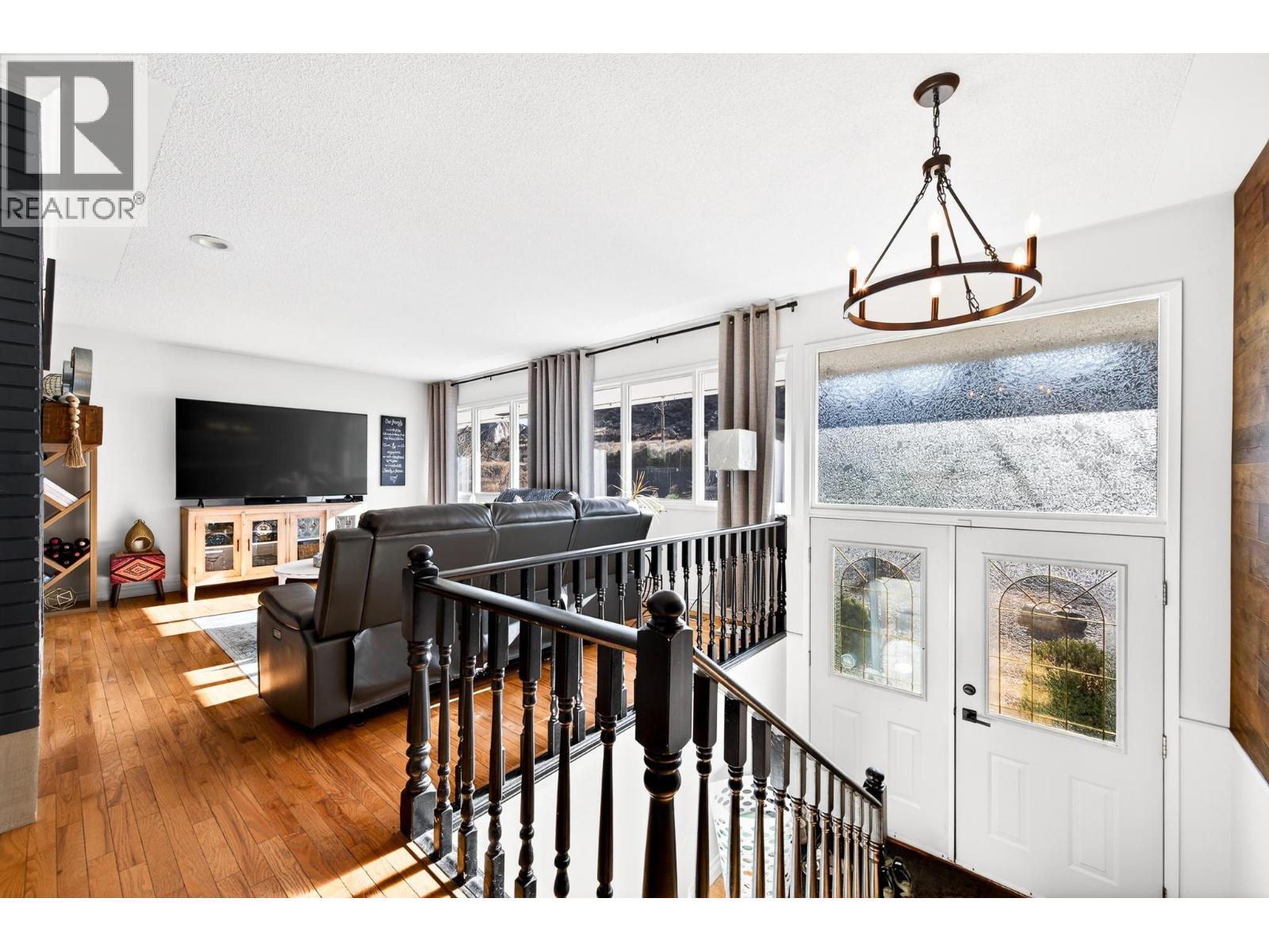 1886 Valleyview Drive, Kamloops, British Columbia  V2C 4B9 - Photo 14 - 10375991