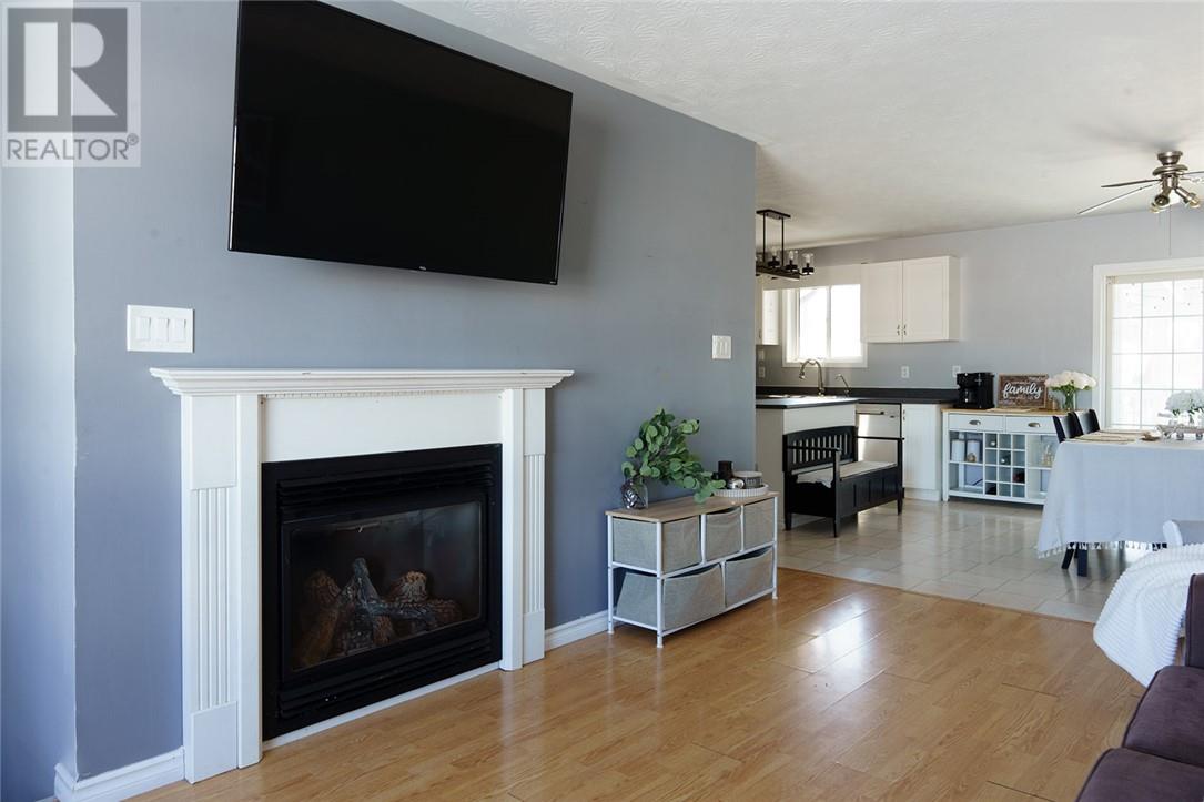 3535 Keith Avenue, Chelmsford, Ontario  P0M 1L0 - Photo 5 - 2126632