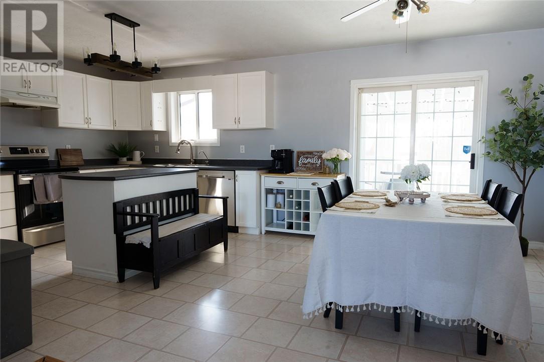 3535 Keith Avenue, Chelmsford, Ontario  P0M 1L0 - Photo 6 - 2126632