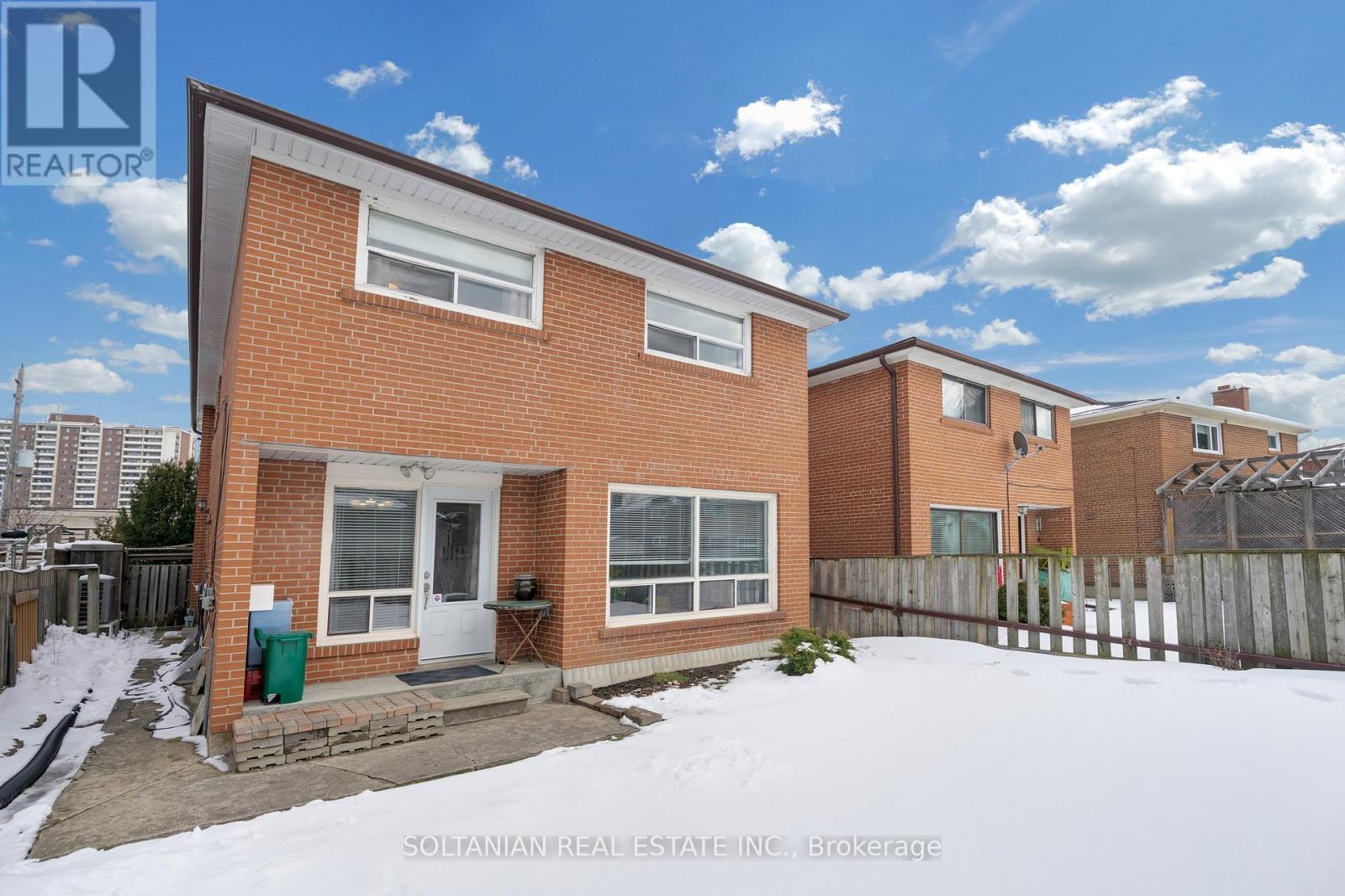 158 Hilda Avenue, Toronto (Newtonbrook West), Ontario  M2M 1V9 - Photo 45 - C12833968