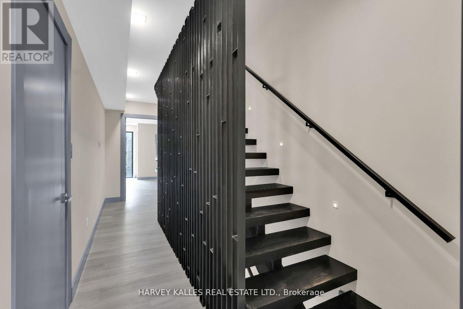 71 Ardmore Road, Toronto, Ontario  M5P 1V4 - Photo 34 - C12834014