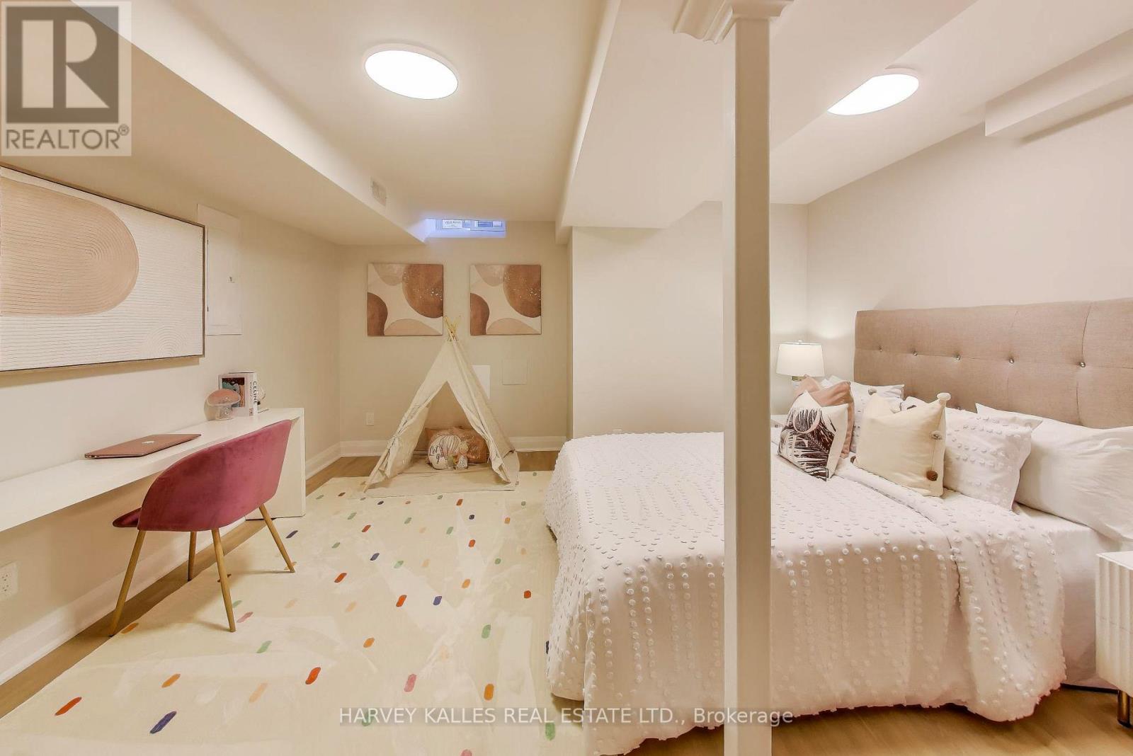 Lower Level - 21 Rolyat Street, Toronto (Trinity-Bellwoods), Ontario  M6J 1S5 - Photo 7 - C12834078