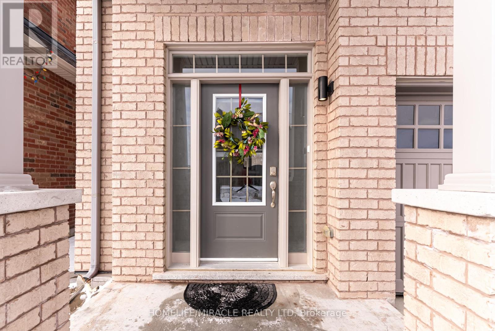 283 Fleetwood Drive, Oshawa, Ontario  L1K 3E8 - Photo 5 - E12833884