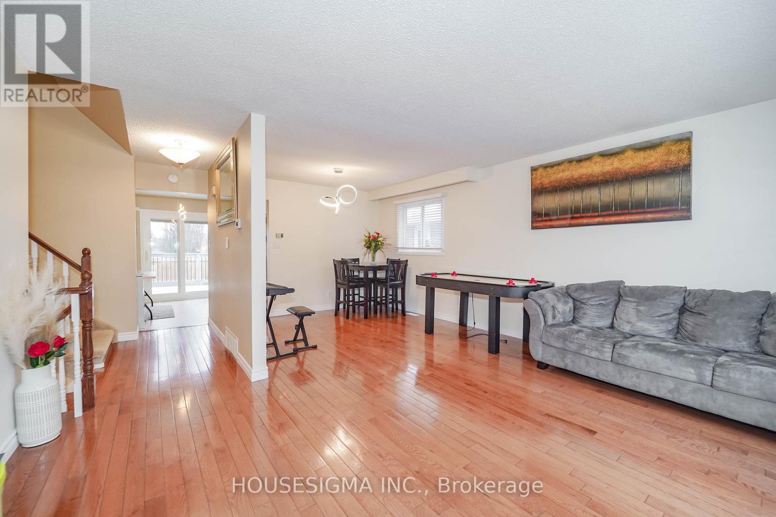 362 Newgate Avenue, Oshawa, Ontario  L1G 2X7 - Photo 14 - E12833886