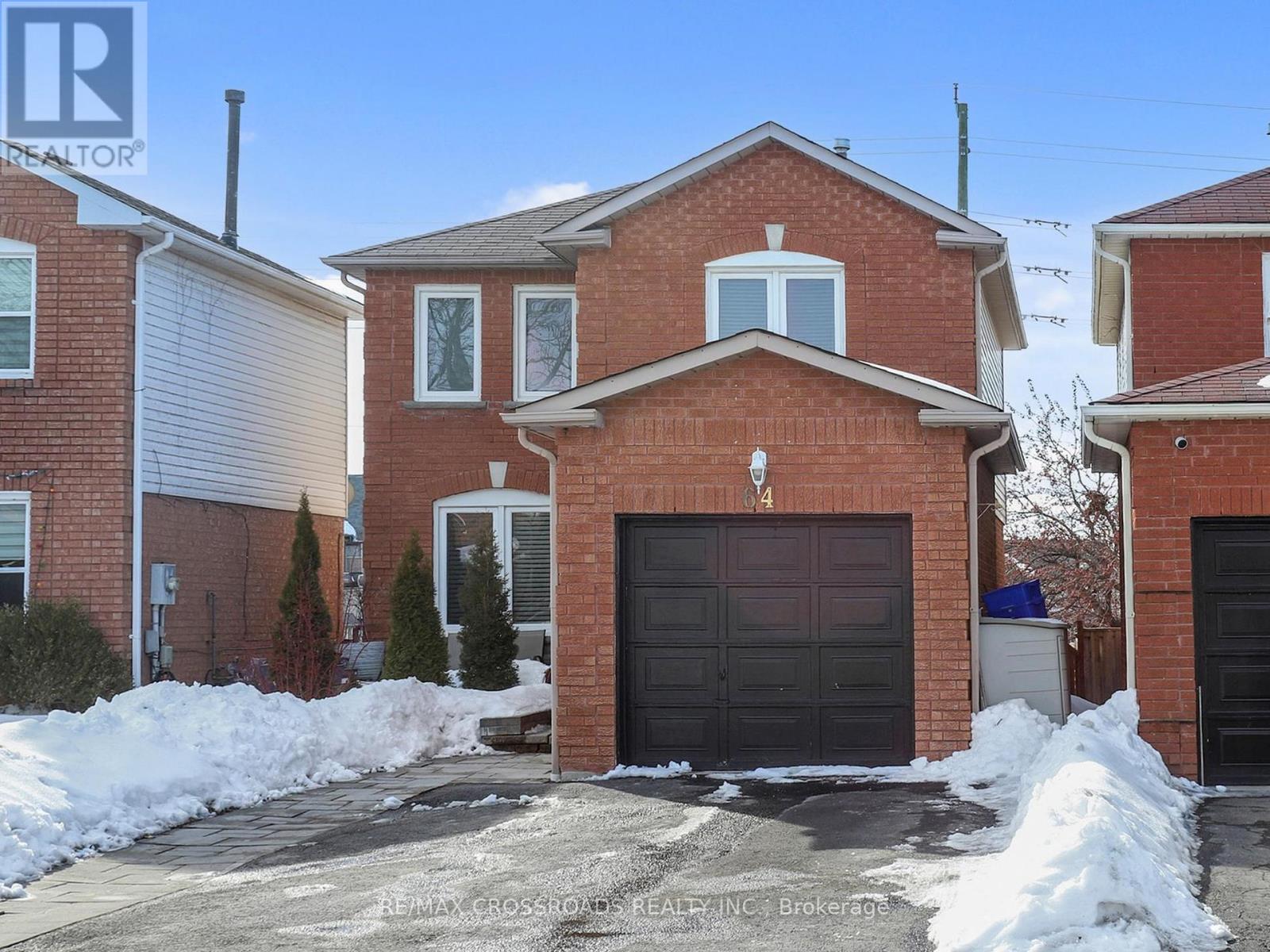 64 Sable Crescent, Whitby, Ontario  L1R 1Y6 - Photo 3 - E12833942