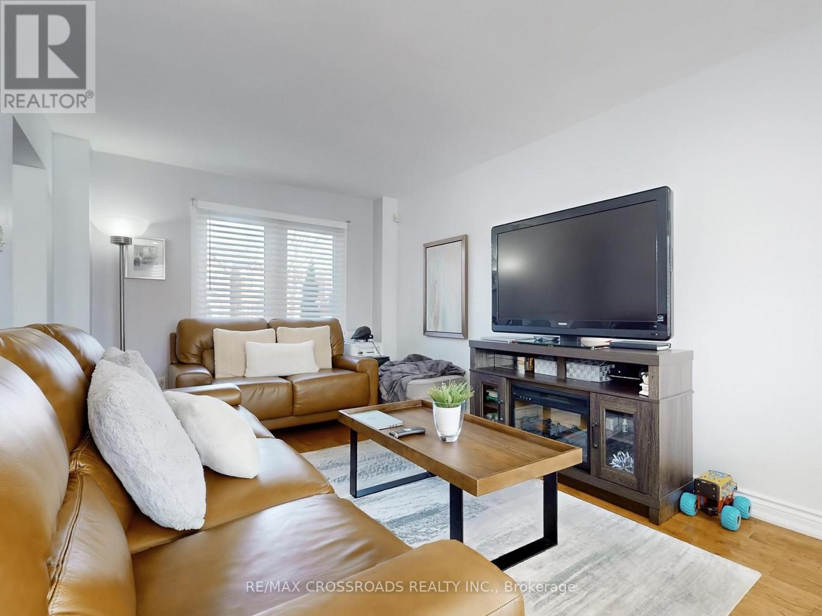 64 Sable Crescent, Whitby, Ontario  L1R 1Y6 - Photo 9 - E12833942