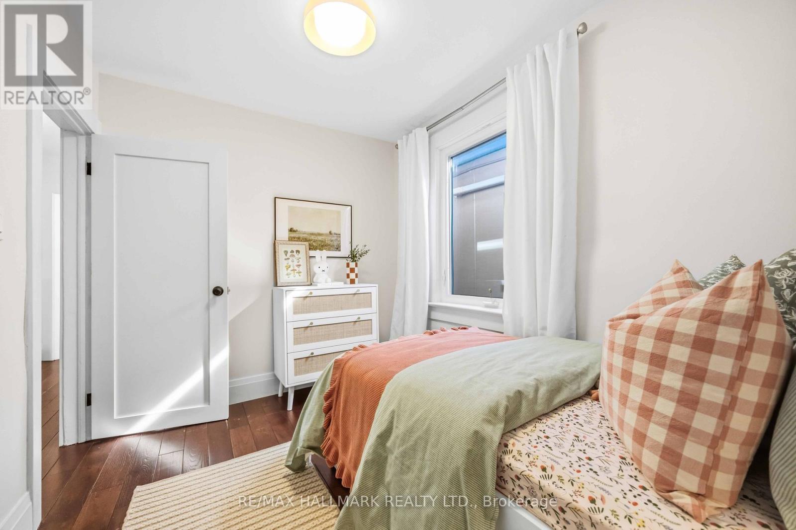 95 Chisholm Avenue, Toronto, Ontario  M4C 4V6 - Photo 19 - E12833966