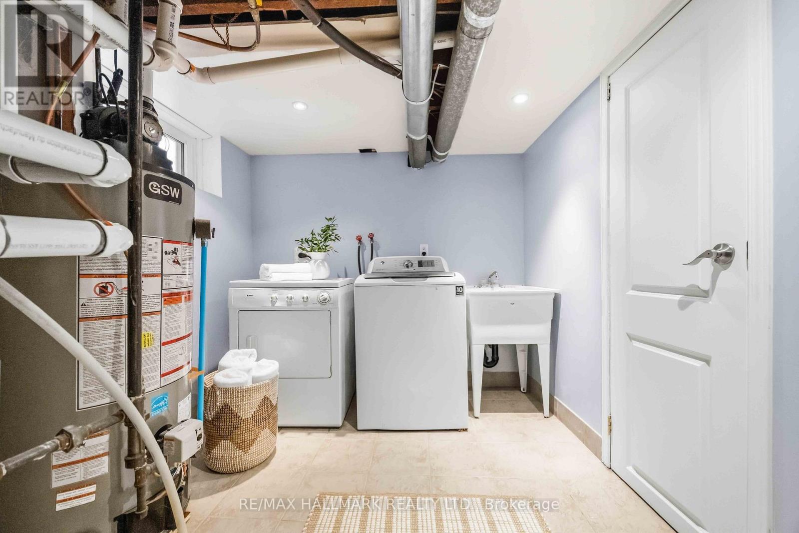 95 Chisholm Avenue, Toronto, Ontario  M4C 4V6 - Photo 23 - E12833966