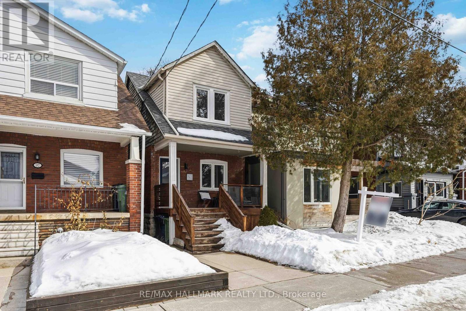 95 Chisholm Avenue, Toronto, Ontario  M4C 4V6 - Photo 3 - E12833966