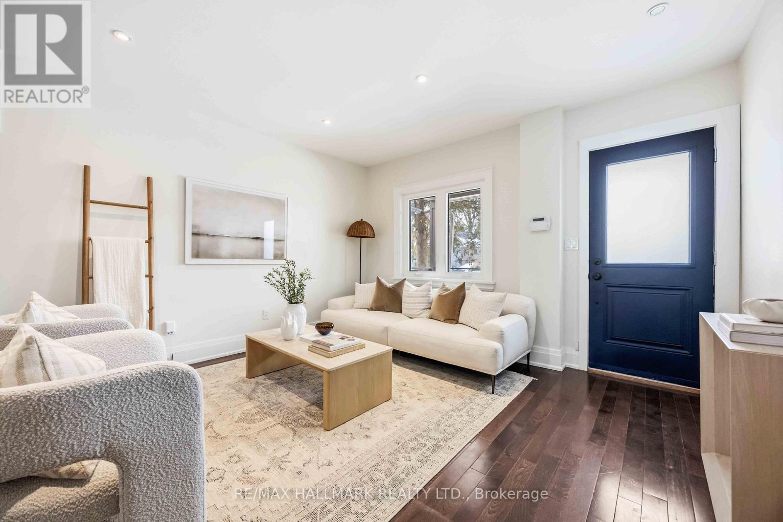 95 Chisholm Avenue, Toronto, Ontario  M4C 4V6 - Photo 5 - E12833966