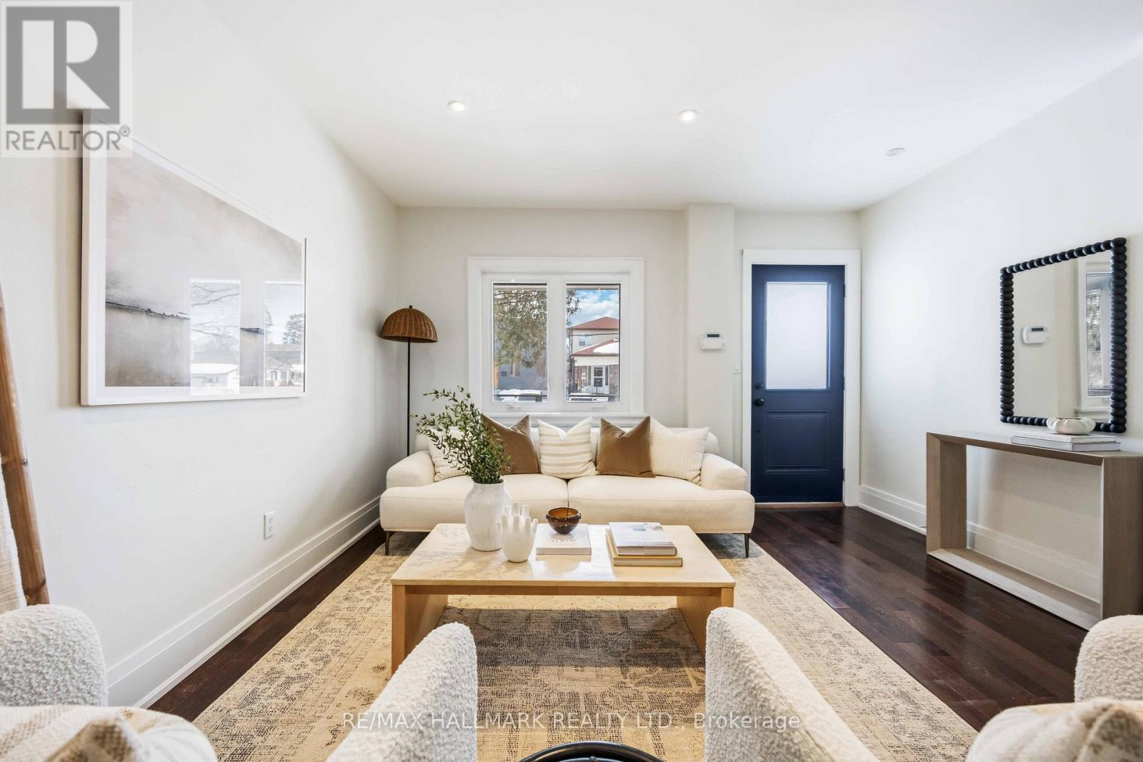 95 Chisholm Avenue, Toronto, Ontario  M4C 4V6 - Photo 6 - E12833966