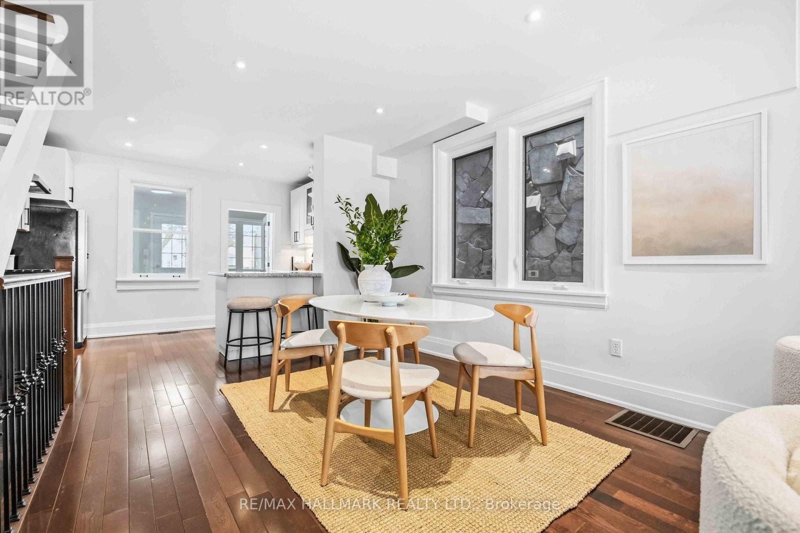 95 Chisholm Avenue, Toronto, Ontario  M4C 4V6 - Photo 9 - E12833966