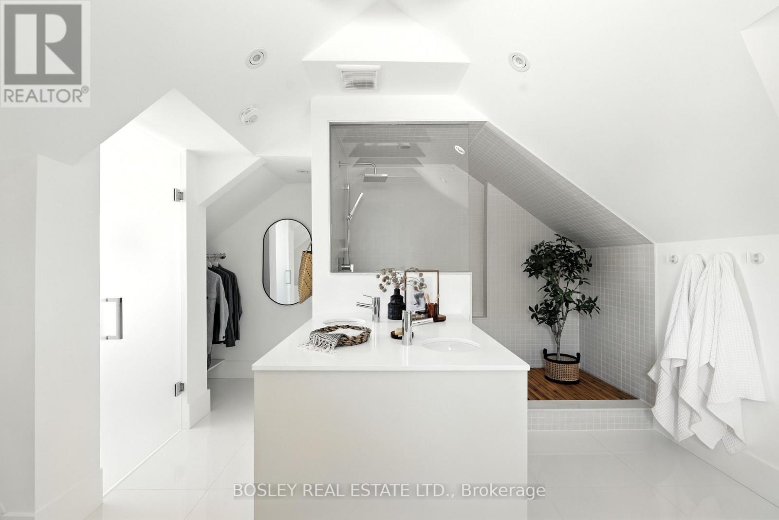 137 Munro Street, Toronto, Ontario  M4M 2B8 - Photo 23 - E12833992