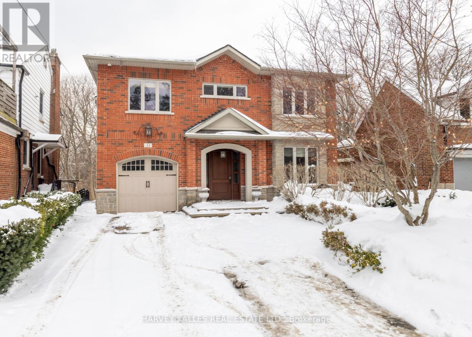 34 HILLSIDE DRIVE, Toronto, Ontario