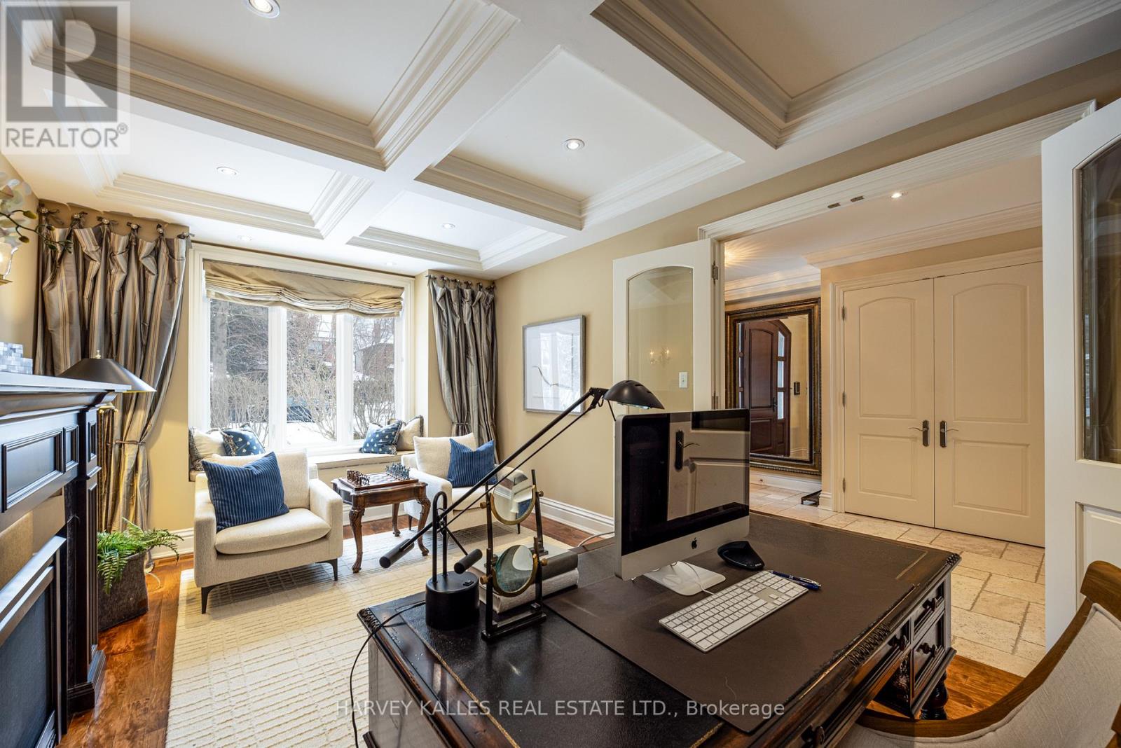 34 Hillside Drive, Toronto, Ontario  M4K 2M2 - Photo 4 - E12834046