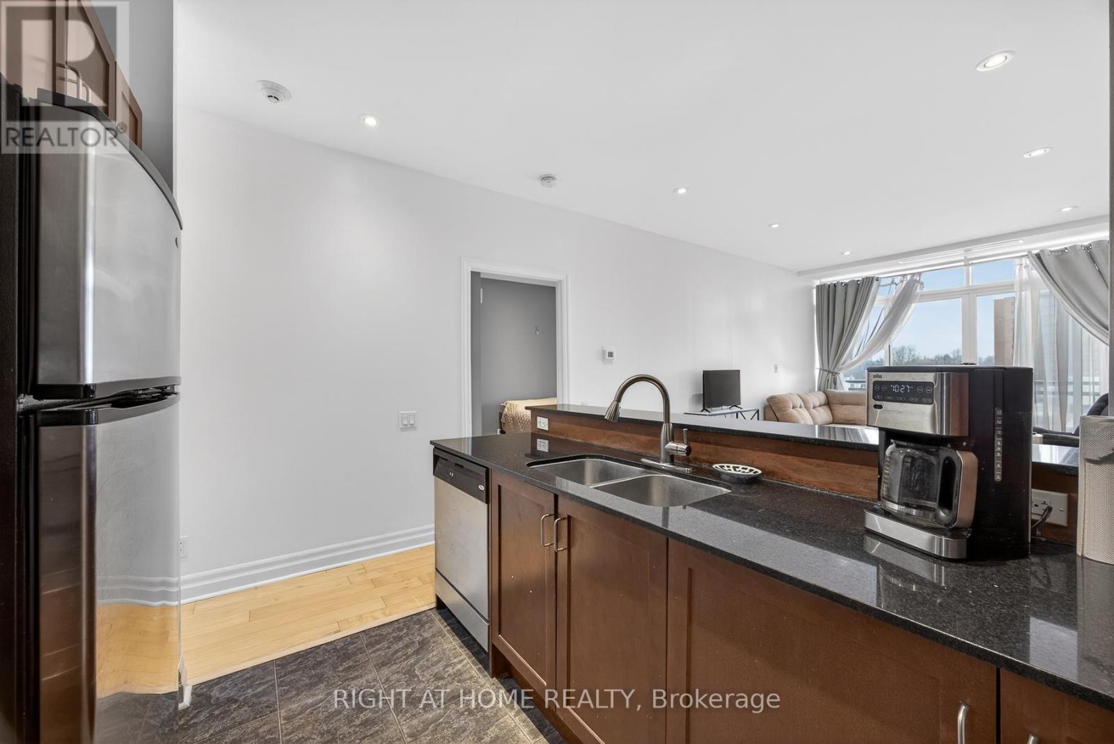 518 - 44 Bond Street W, Oshawa, Ontario L1G 6R2 - Photo 16 - E12834086