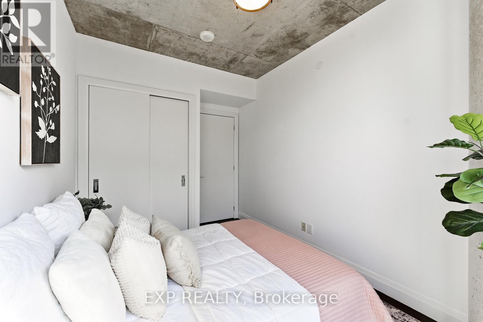 2906 - 224 King Street W, Toronto (Waterfront Communities), Ontario  M5H 0A6 - Photo 19 - C12833926