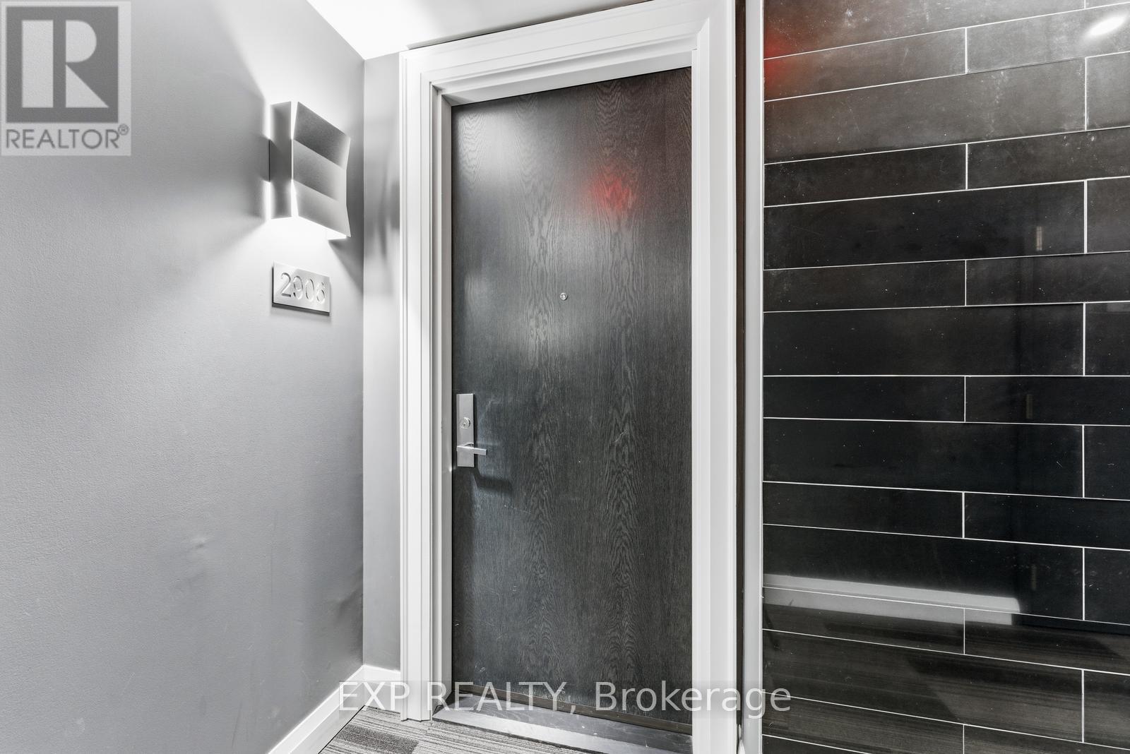 2906 - 224 King Street W, Toronto (Waterfront Communities), Ontario  M5H 0A6 - Photo 5 - C12833926