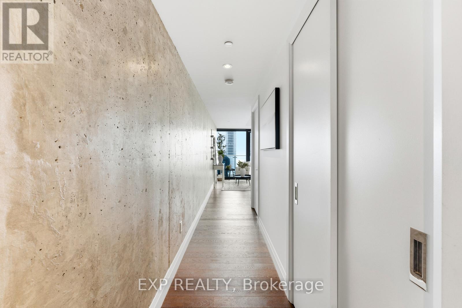 2906 - 224 King Street W, Toronto (Waterfront Communities), Ontario  M5H 0A6 - Photo 7 - C12833926