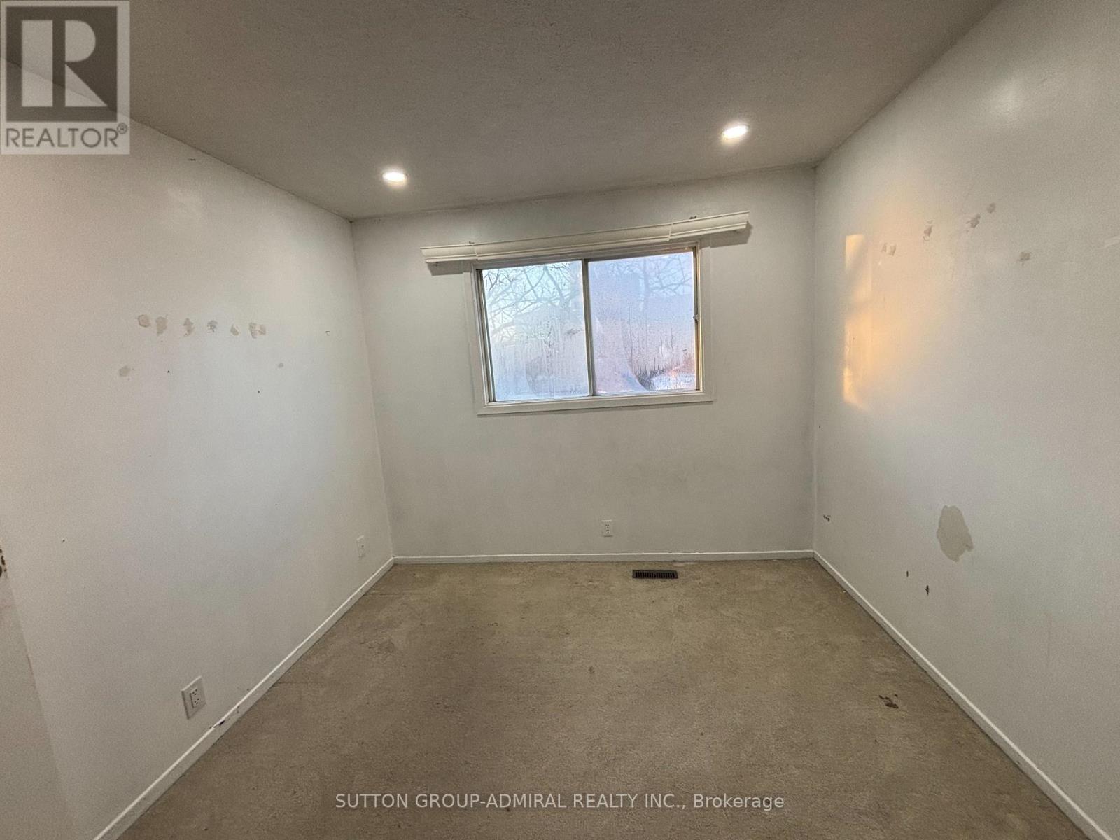 52 Dana Crescent, Vaughan (Crestwood-Springfarm-Yorkhill), Ontario  L4J 2R5 - Photo 10 - N12694084