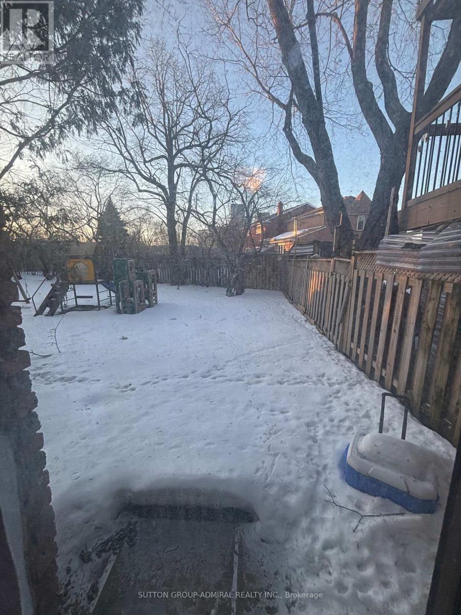 52 Dana Crescent, Vaughan (Crestwood-Springfarm-Yorkhill), Ontario  L4J 2R5 - Photo 13 - N12694084