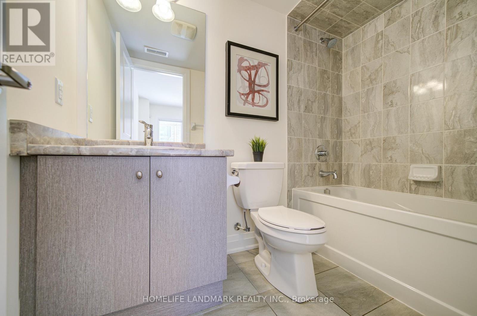 17 Duncombe Lane, Richmond Hill, Ontario  L4C 1C2 - Photo 40 - N12831196