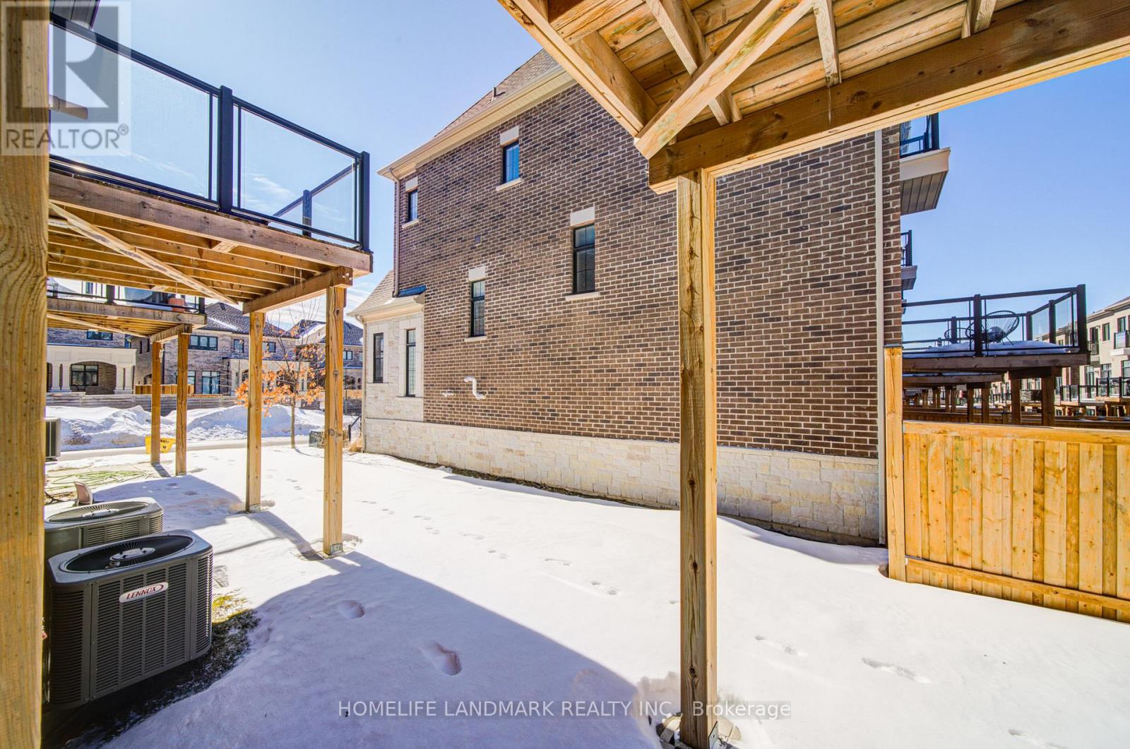 17 Duncombe Lane, Richmond Hill, Ontario  L4C 1C2 - Photo 42 - N12831196