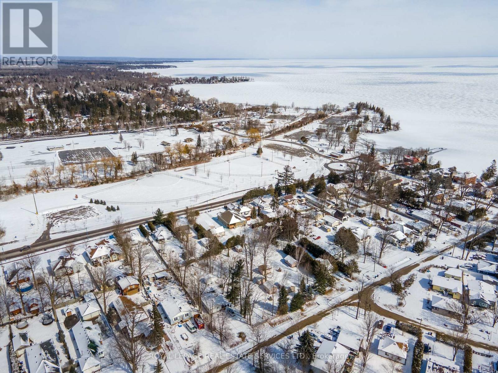 722 Hastings Avenue, Innisfil, Ontario L9S 1Z3 - Photo 13 - N12833882