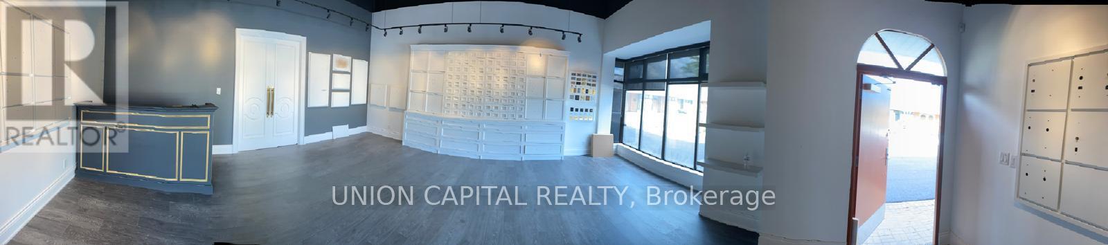 34 - 20 Wertheim Court, Richmond Hill, Ontario  L4B 3A8 - Photo 8 - N12834006